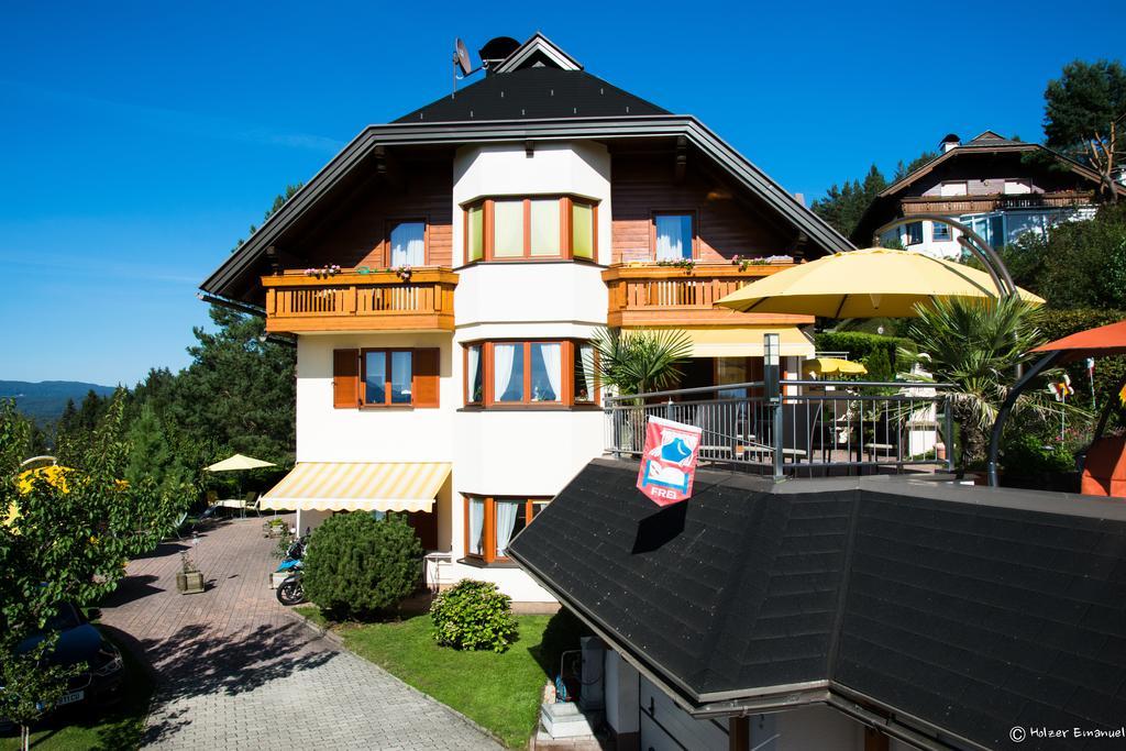 Ferienhaus Holzer วิลลาค ภายนอก รูปภาพ