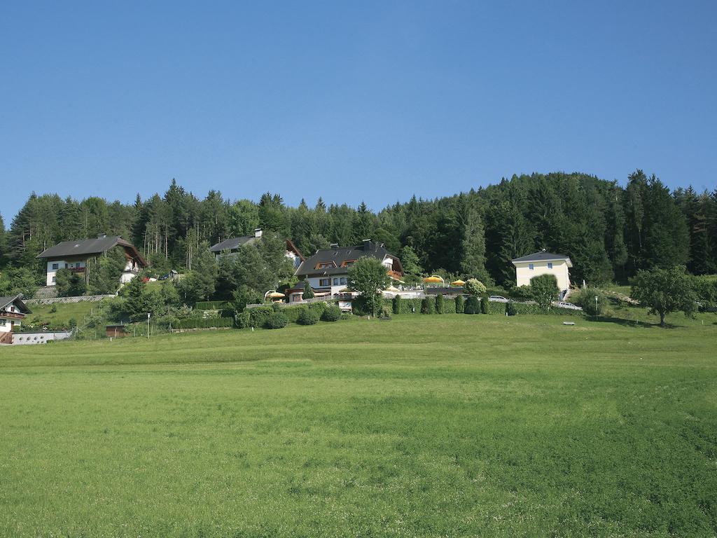 Ferienhaus Holzer วิลลาค ภายนอก รูปภาพ